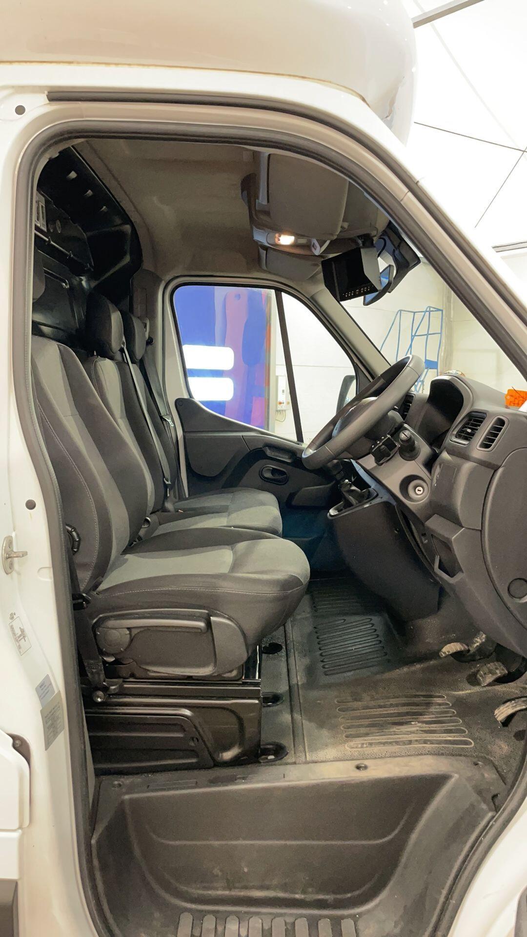 Used Renault Master 2023 for sale - 77993220: Photo 5