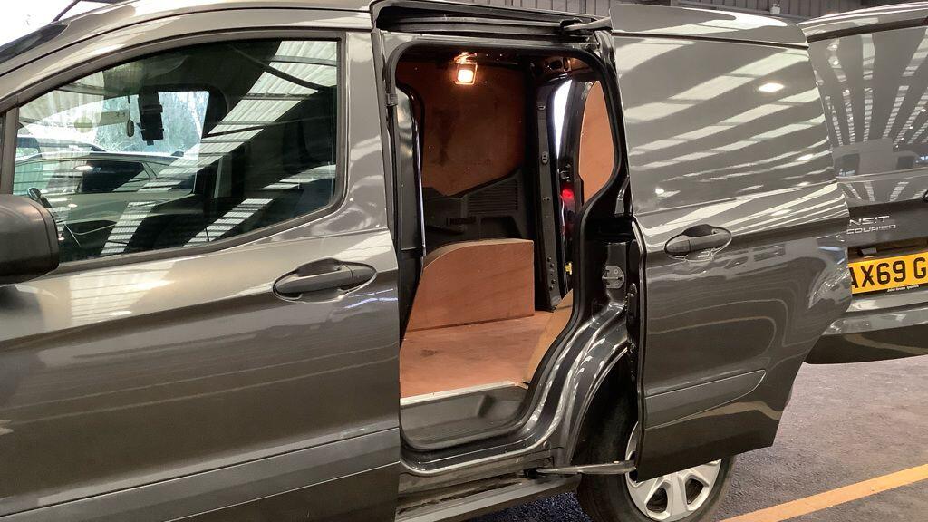 Used Ford Transit Courier for sale - 77684189: Photo 10