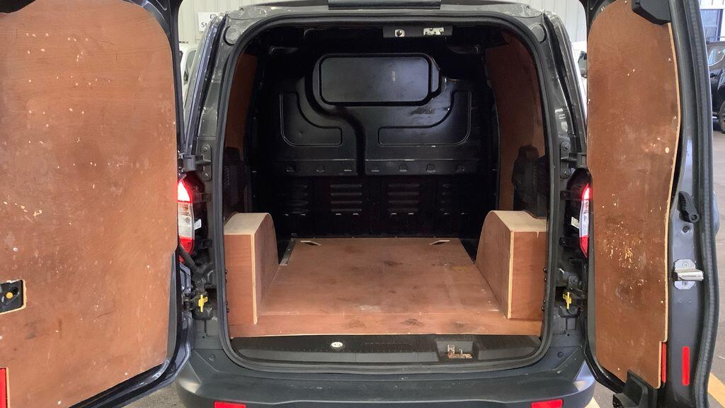 Used Ford Transit Courier for sale - 77684189: Photo 11