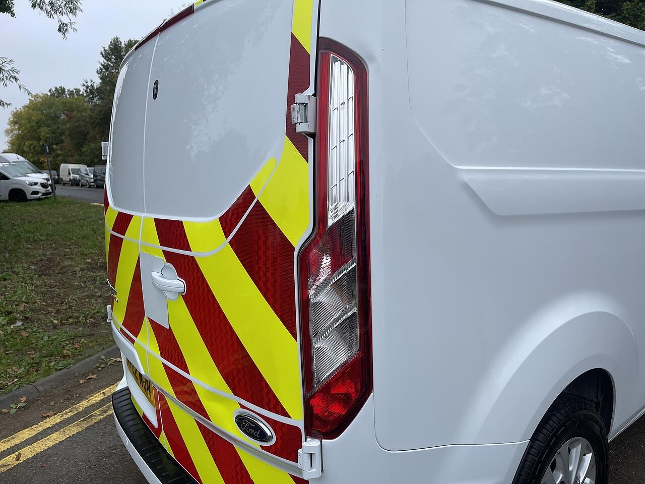 Used Ford Transit Custom 2022 for sale - 76108691: Photo 12