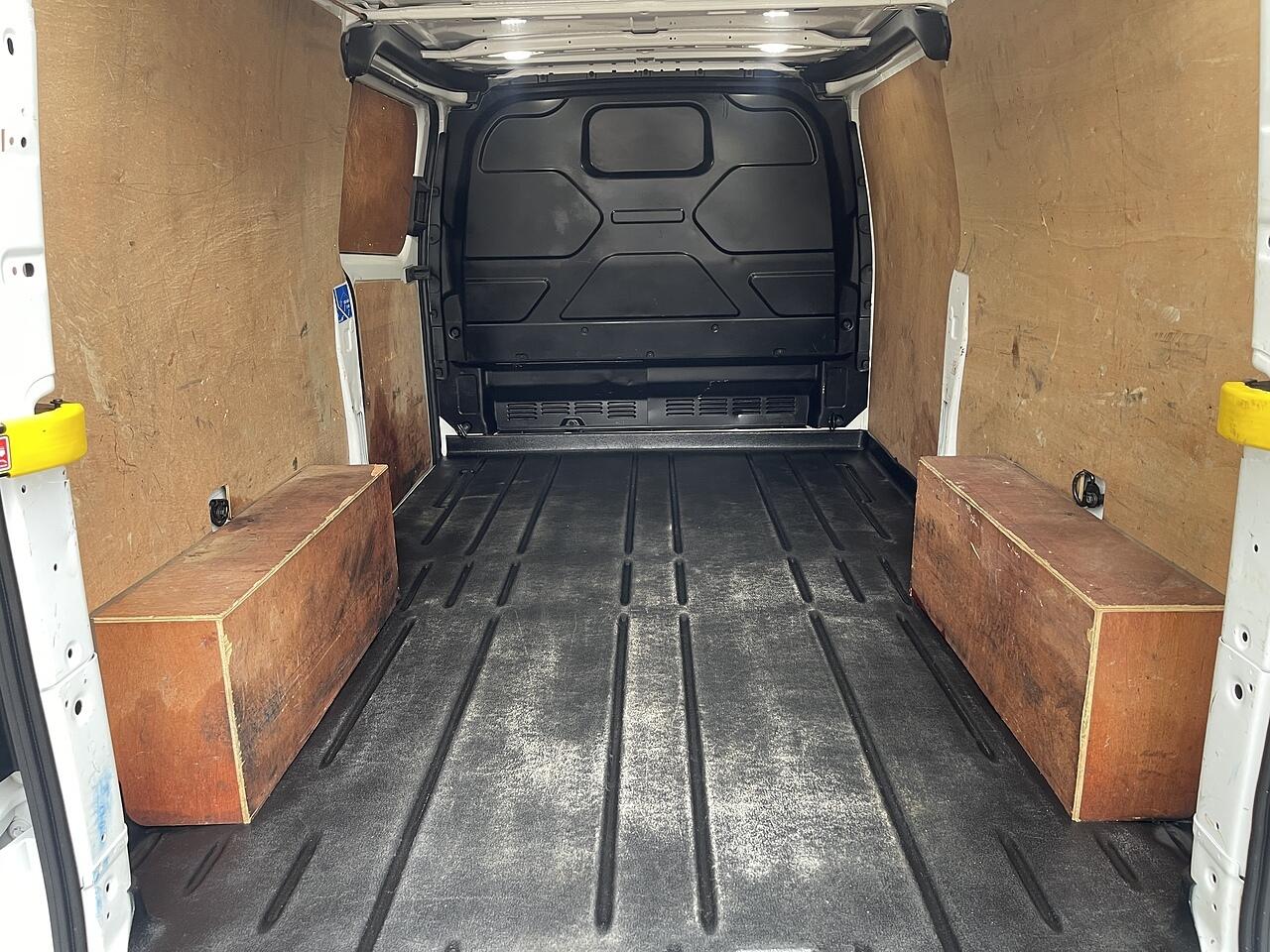 Used Ford Transit Custom 2022 for sale - 76108691: Photo 23