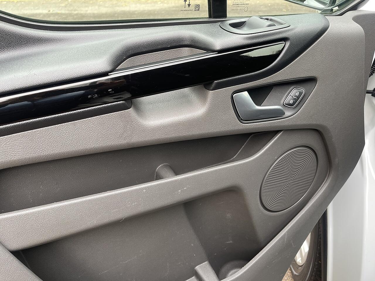 Used Ford Transit Custom 2022 for sale - 76108691: Photo 40