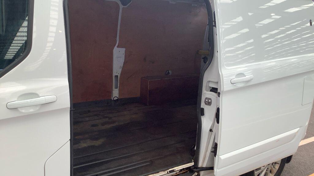 Used Ford Transit Custom 2022 for sale - 76108691: Photo 6
