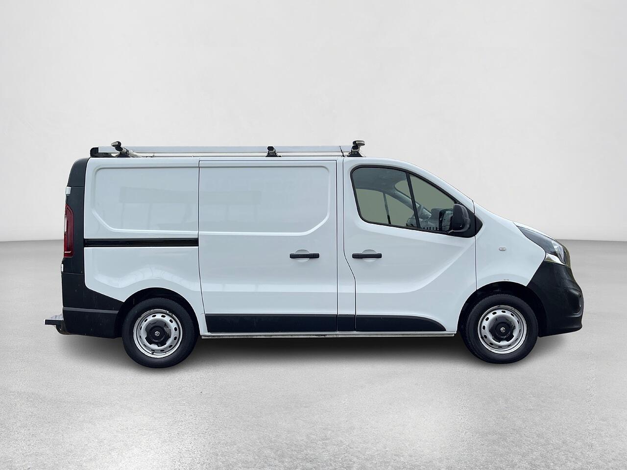 Used Vauxhall Vivaro 2018 for sale - 78007350: Photo 5