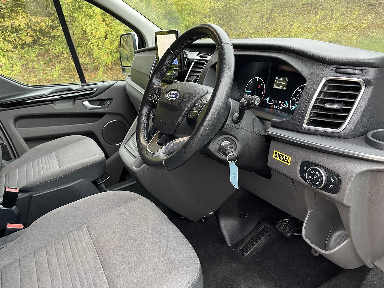 Used Ford Tourneo Custom 2020 for sale - 76348879: Photo 15