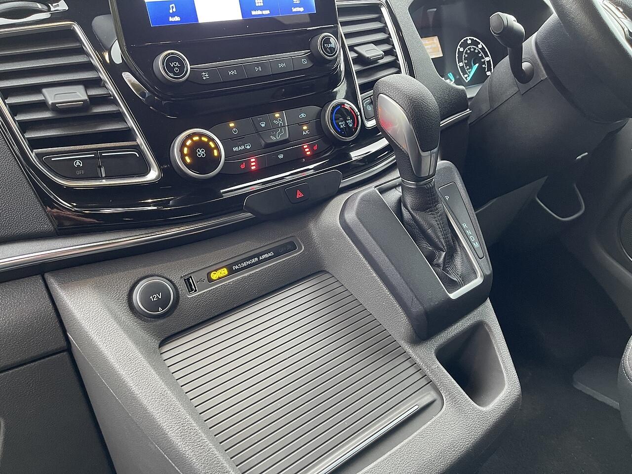 Used Ford Tourneo Custom 2020 for sale - 76348879: Photo 32