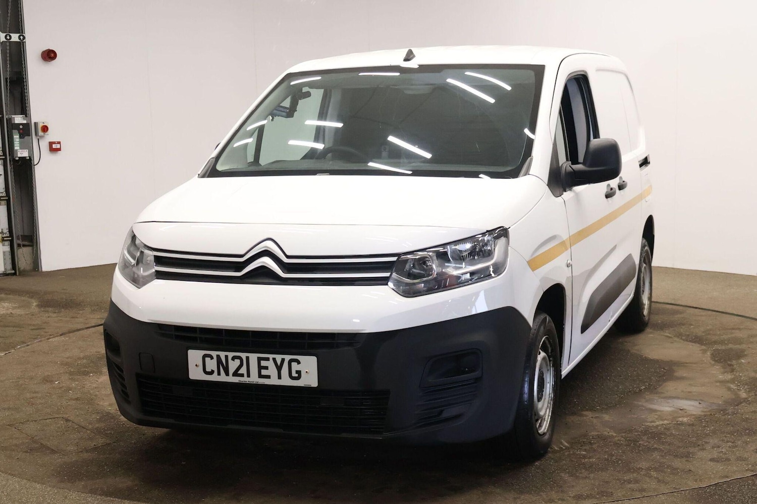 Used Citroen Berlingo 2021 for sale - 77524875: Photo 2