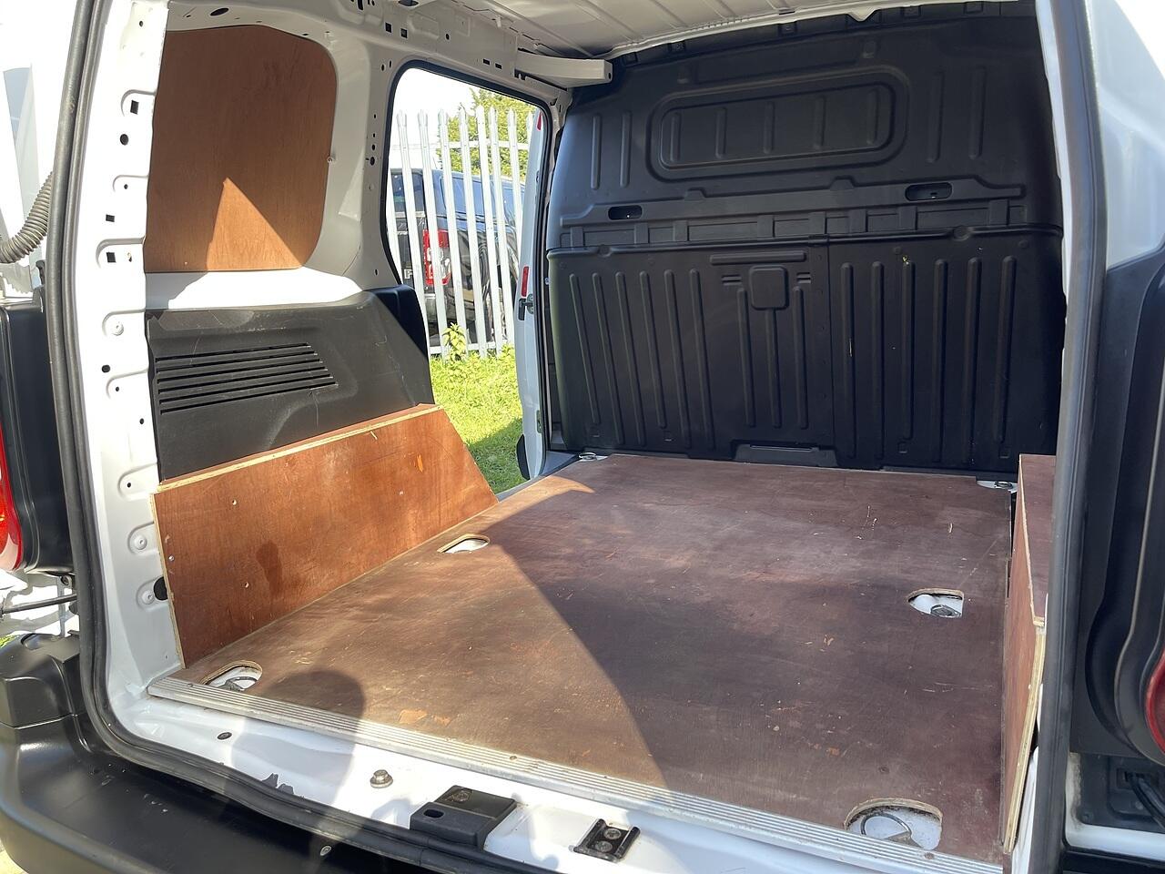 Used Citroen Berlingo 2021 for sale - 77524875: Photo 33