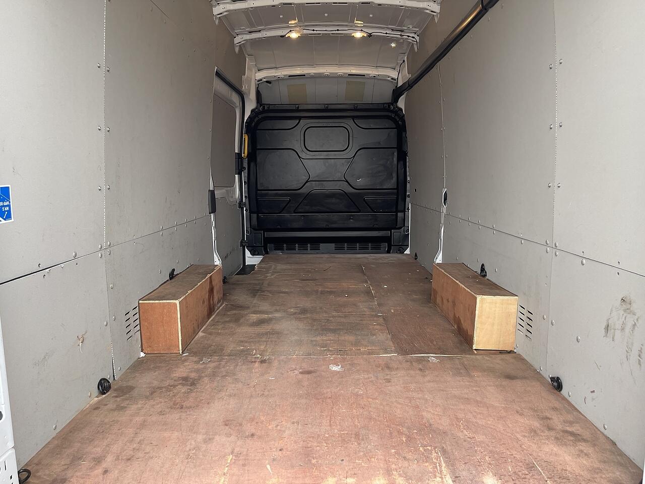 Used Ford Transit 2022 for sale - 75687381: Photo 22