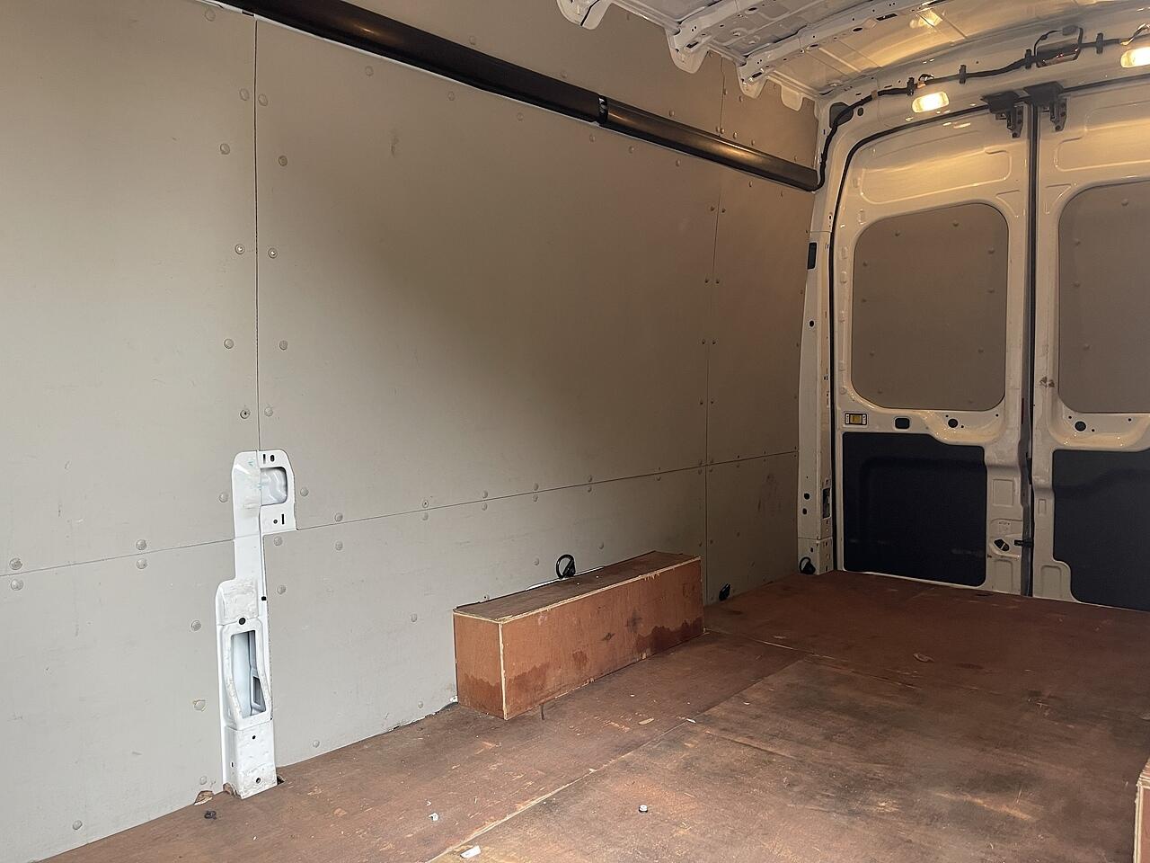 Used Ford Transit 2022 for sale - 75687381: Photo 25