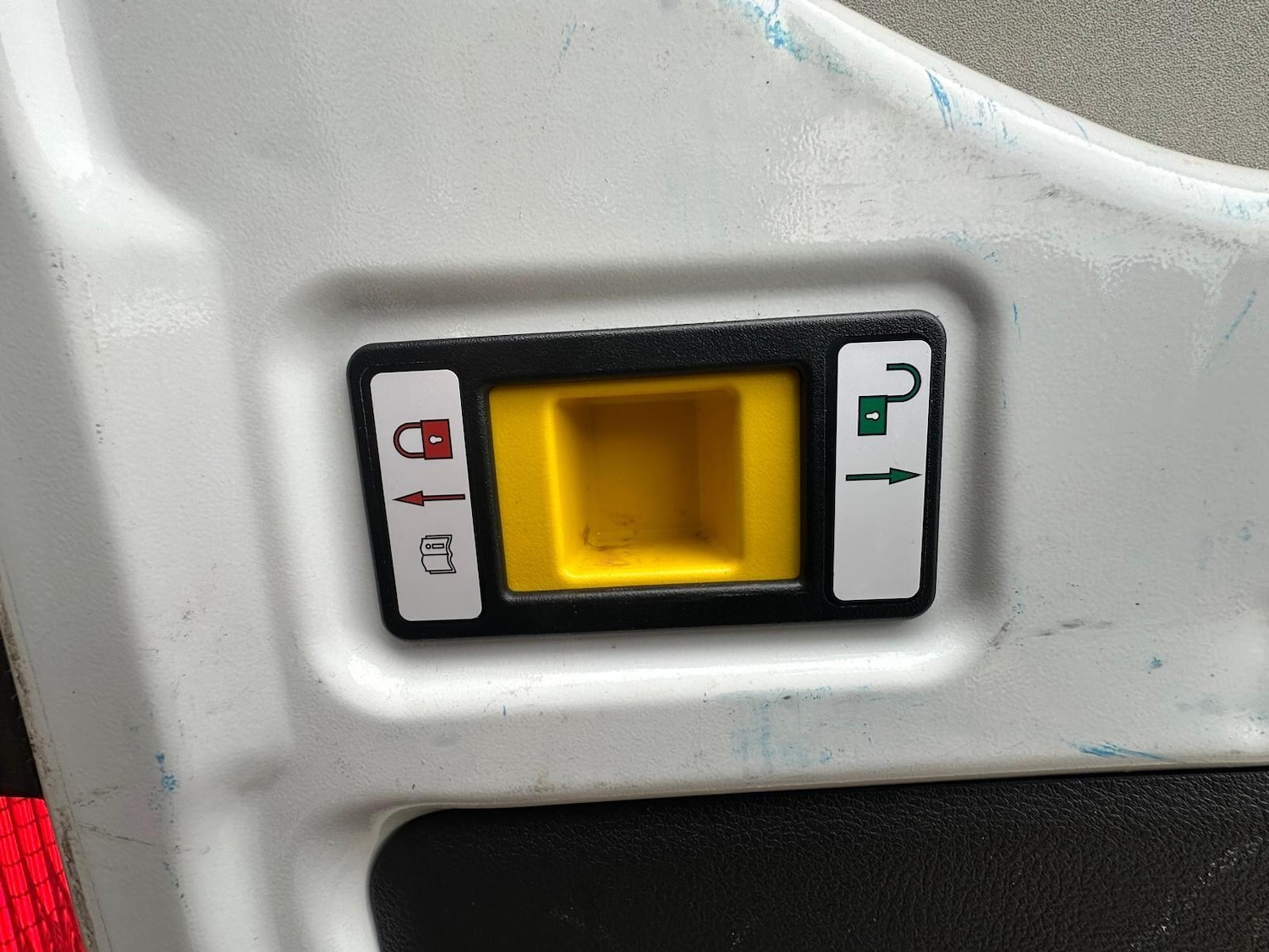 Used Ford Transit 2022 for sale - 75687381: Photo 60