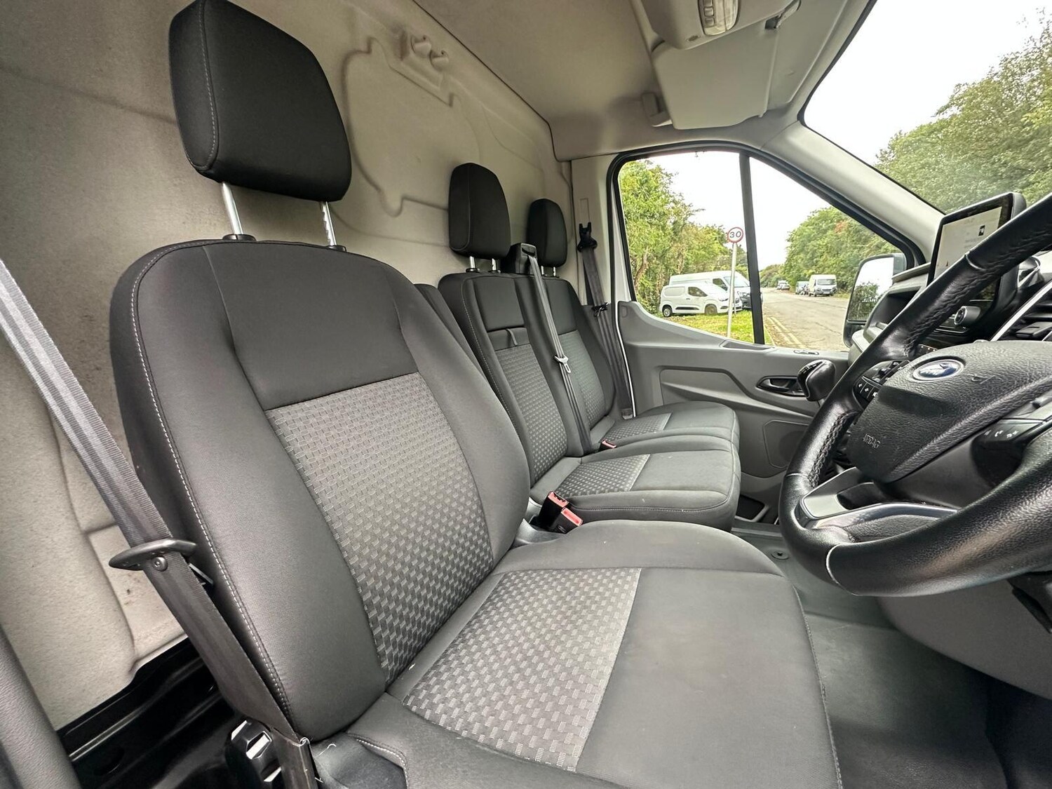 Used Ford Transit 2022 for sale - 75687381: Photo 61