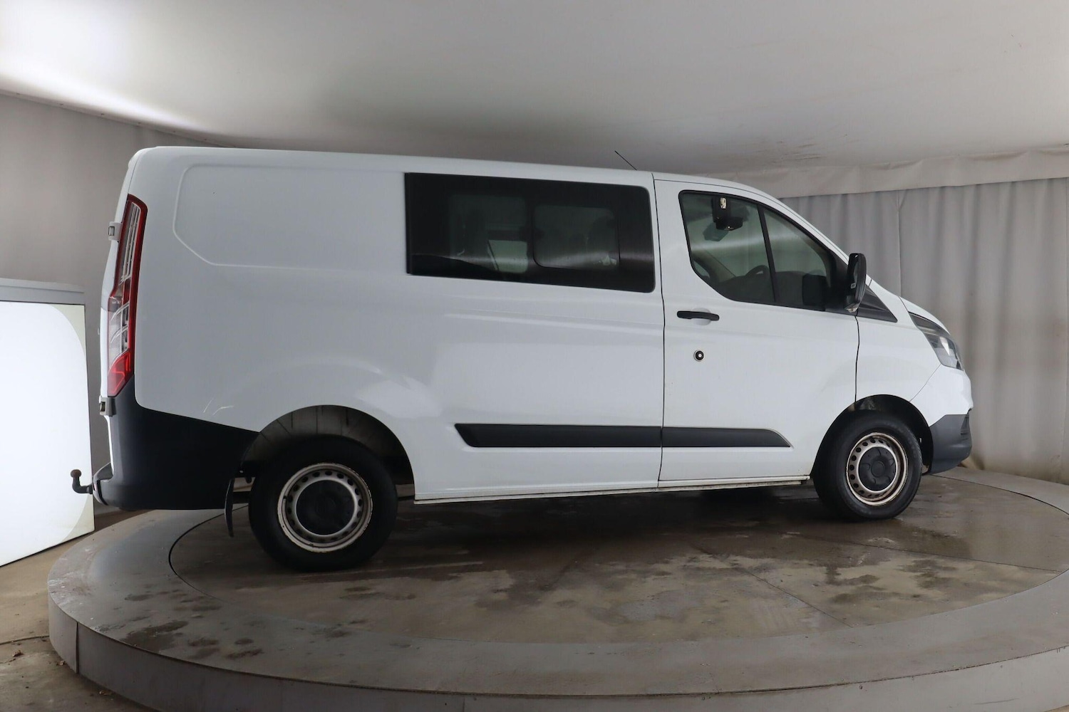 Used Ford Transit Custom 2019 for sale - 77306030: Photo 6