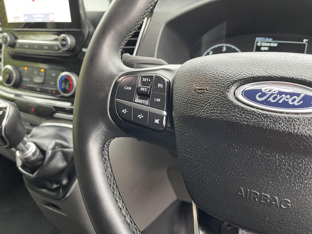 Used Ford Tourneo Custom 2022 for sale - 76377844: Photo 40