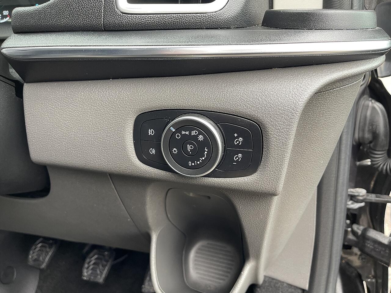 Used Ford Tourneo Custom 2022 for sale - 76377844: Photo 41