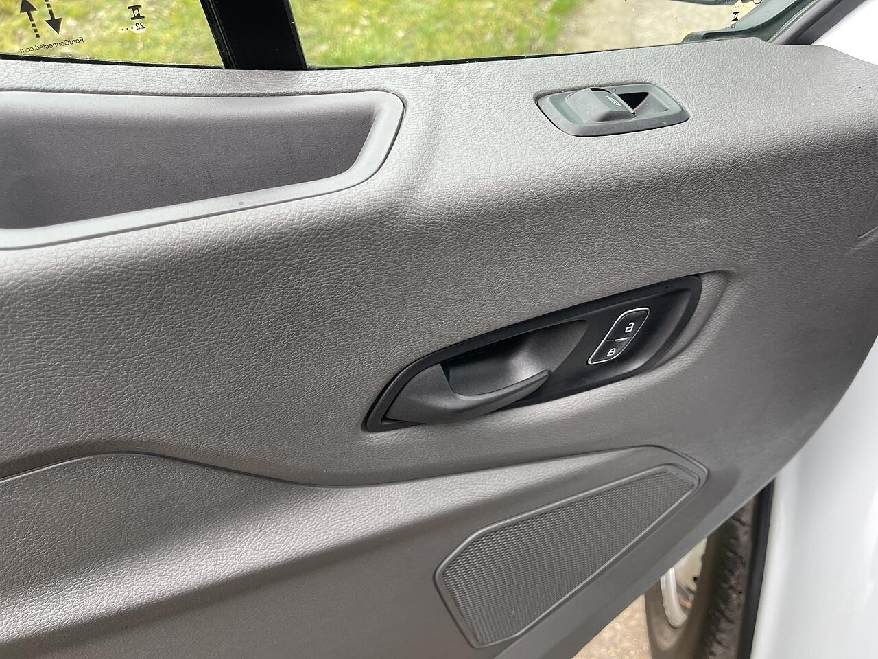 Used Ford Transit 2023 for sale - 77376013: Photo 48