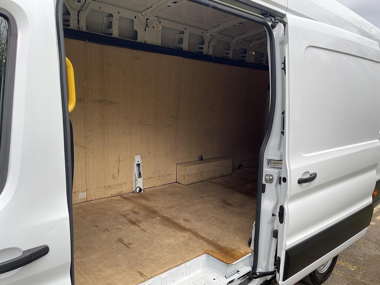 Used Ford Transit 2023 for sale - 77376013: Photo 49