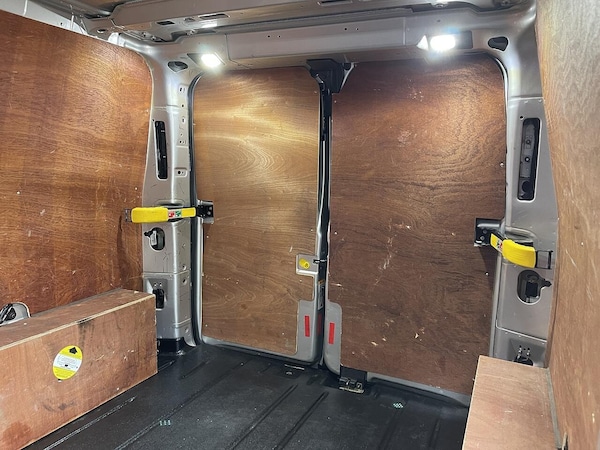 Used Ford Transit Custom 2020 for sale - 75588854: Photo 30