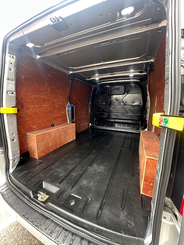 Used Ford Transit Custom 2020 for sale - 75588854: Photo 42