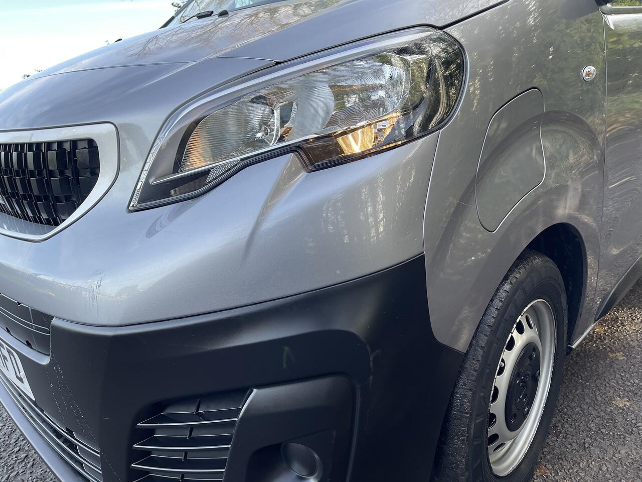 Used Peugeot e-Expert 2021 for sale - 76667458: Photo 11