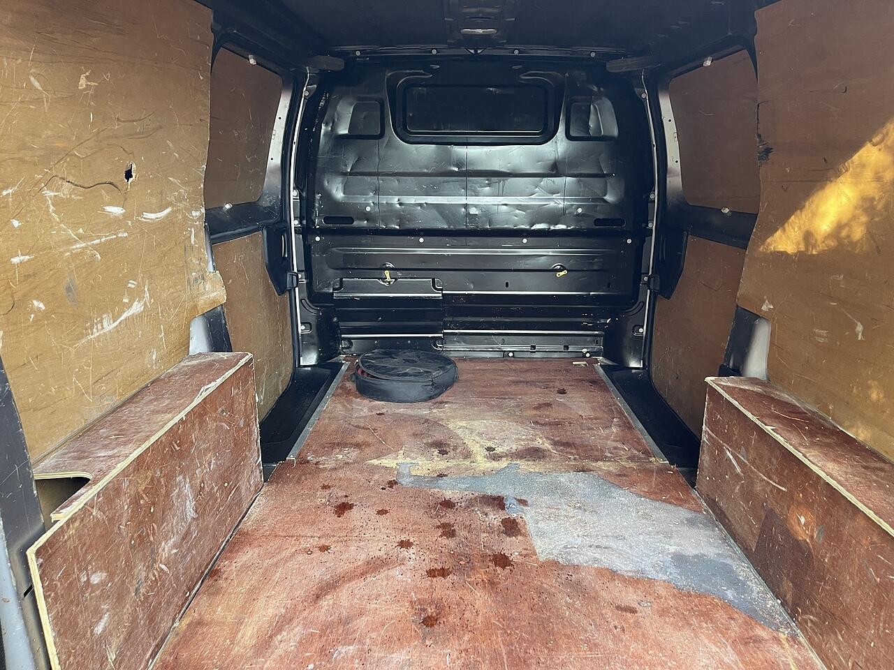 Used Peugeot e-Expert 2021 for sale - 76667458: Photo 29