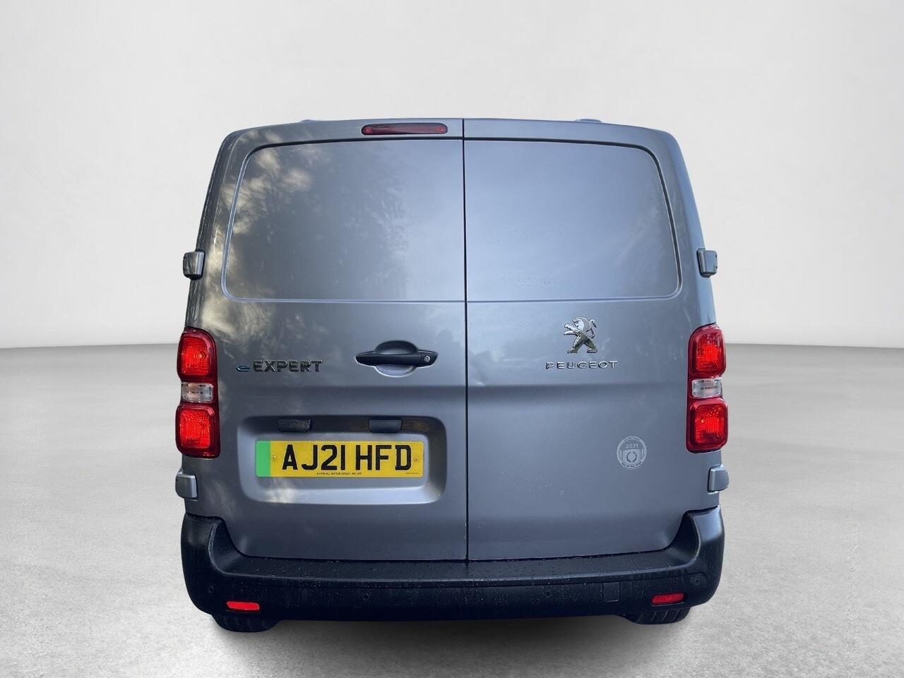 Used Peugeot e-Expert 2021 for sale - 76667458: Photo 8