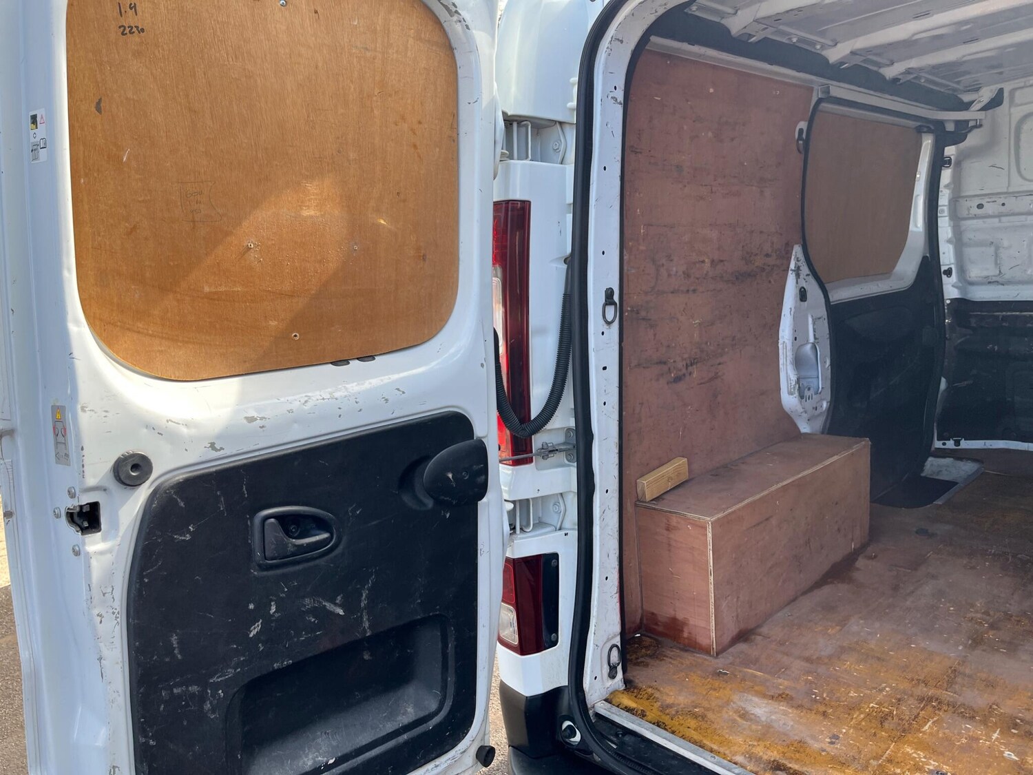 Vehicle 21