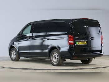 Used Mercedes-Benz Vito 2021 for sale - 77237750: Photo