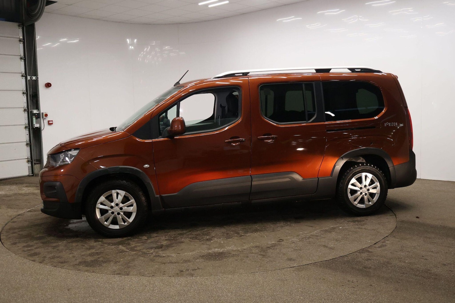 Used Peugeot Rifter 2021 for sale - 77523738: Photo 4