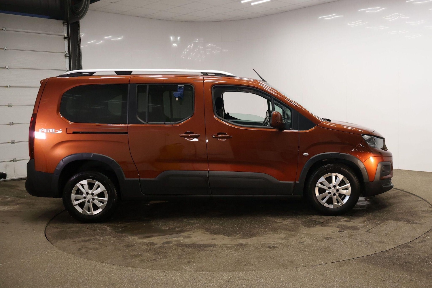 Used Peugeot Rifter 2021 for sale - 77523738: Photo 6