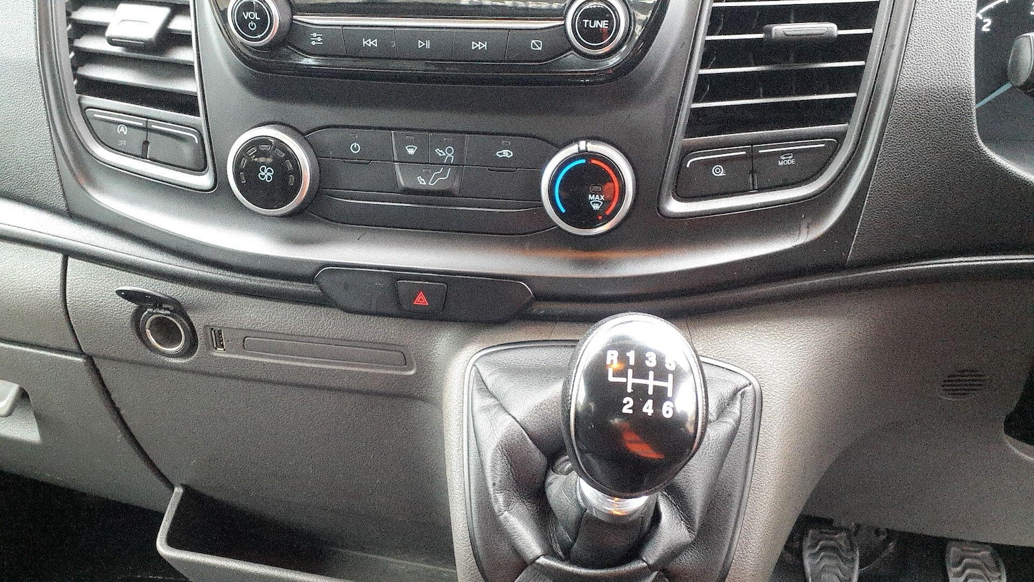 Used Ford Transit 2022 for sale - 76942658: Photo 16