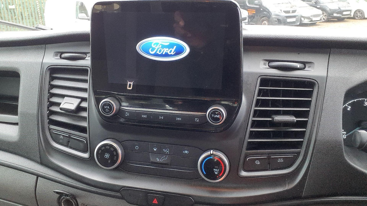 Used Ford Transit 2022 for sale - 76942658: Photo 17