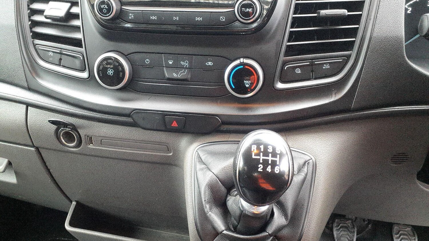 Used Ford Transit 2022 for sale - 76942658: Photo 56