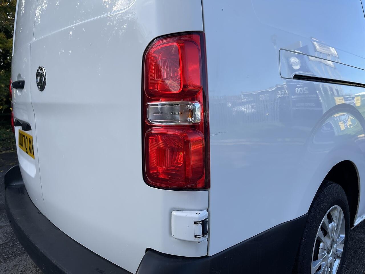 Used Vauxhall Vivaro 2020 for sale - 76239491: Photo 12