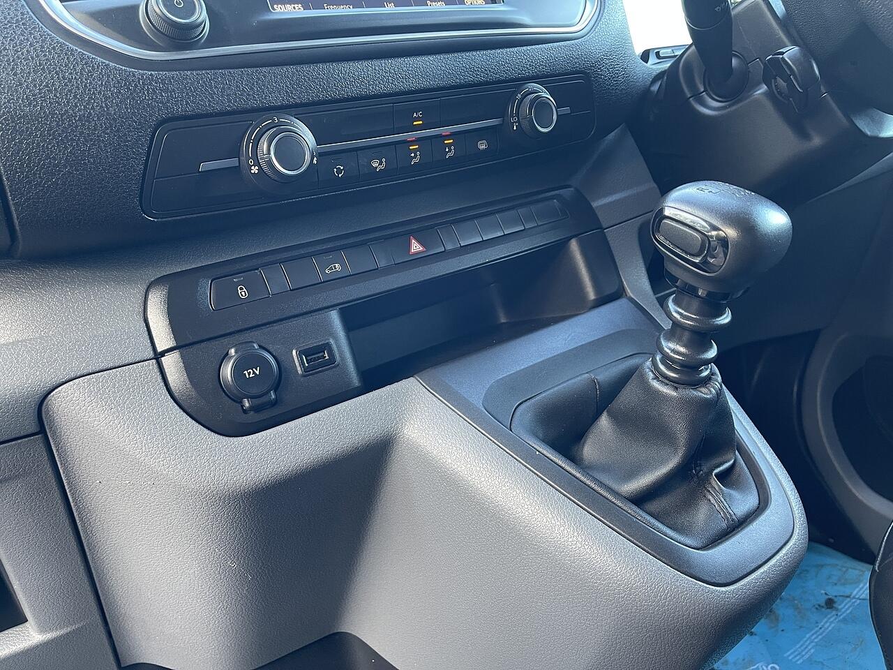 Used Vauxhall Vivaro 2020 for sale - 76239491: Photo 34