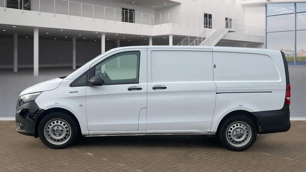 Used Mercedes-Benz Vito 2023 for sale - 77143463: Photo 3