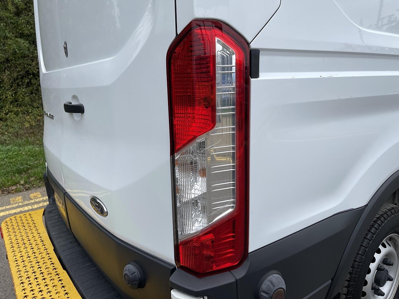 Used Ford Transit 2018 for sale - 76094776: Photo 11