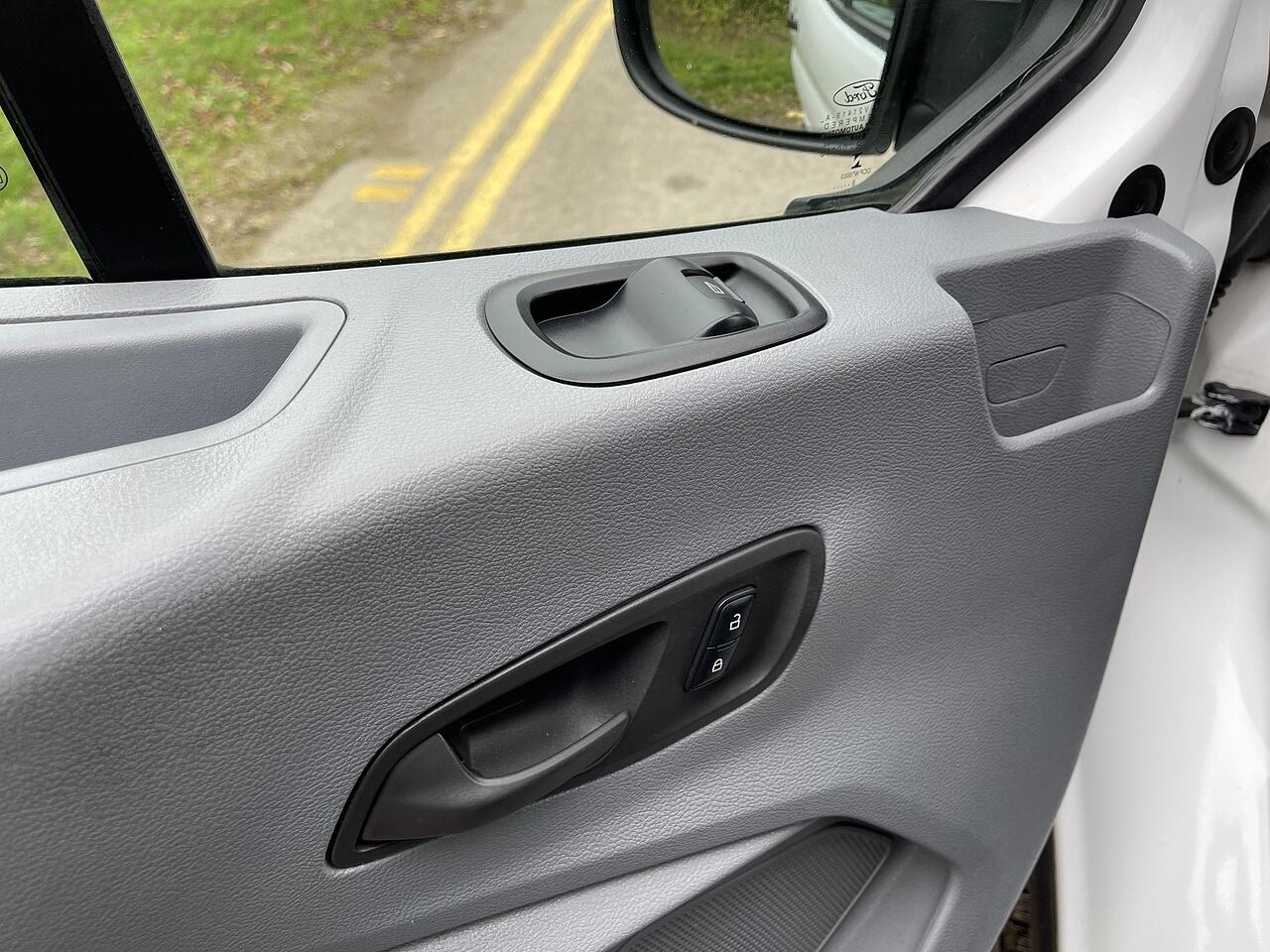 Used Ford Transit 2018 for sale - 76094776: Photo 38