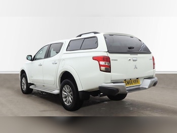 Used Mitsubishi L200 2018 for sale - 77854012: Photo