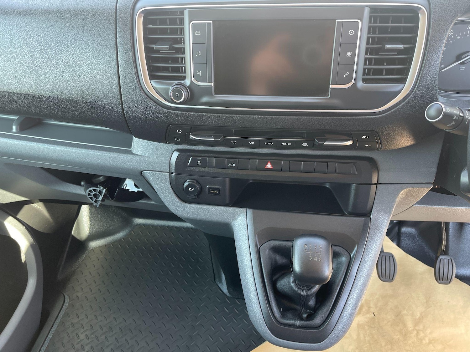 Vehicle 29