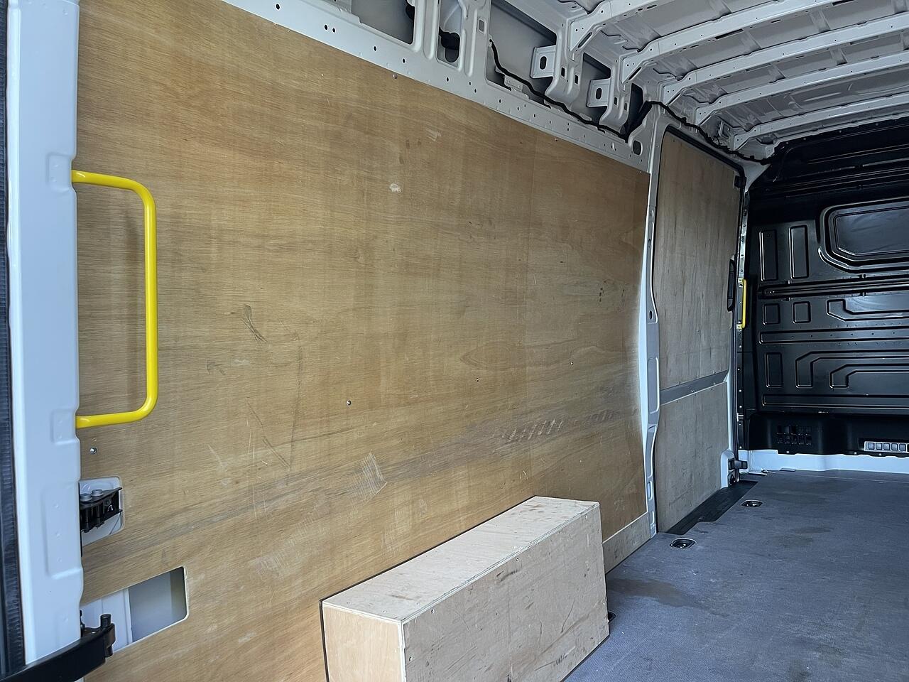 Used Volkswagen Crafter 2024 for sale - 76041859: Photo 23