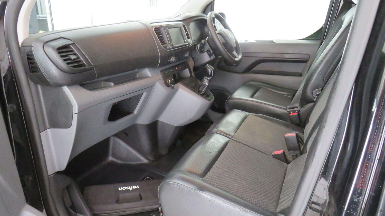 Used Peugeot Expert 2019 for sale - 76942450: Photo 20