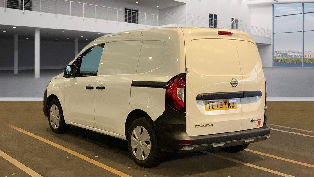 Used Nissan Other 2023 for sale - 77074441: Photo 5