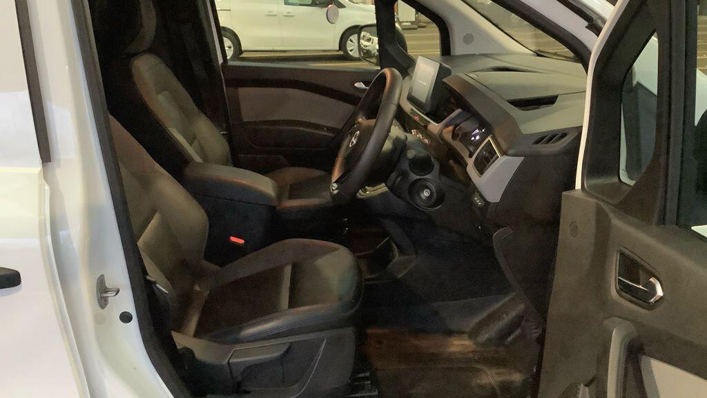 Used Nissan Other 2023 for sale - 77074441: Photo 9