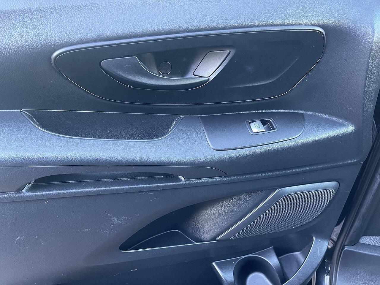 Used Mercedes-Benz Vito 2020 for sale - 76714272: Photo 39