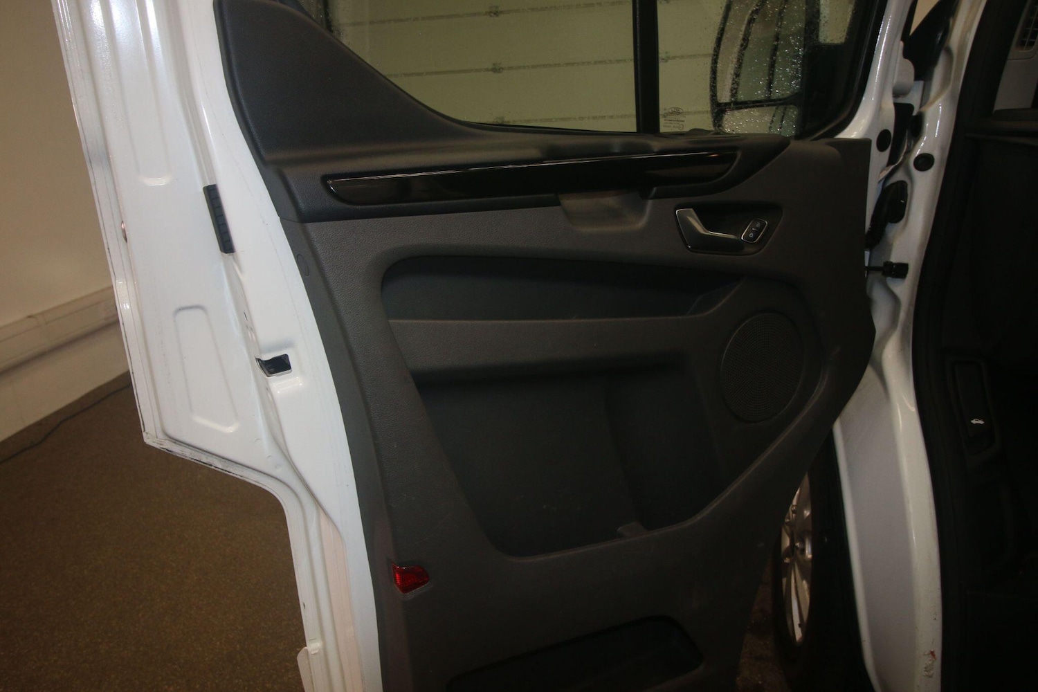 Used Ford Transit Custom 2022 for sale - 76634274: Photo 17