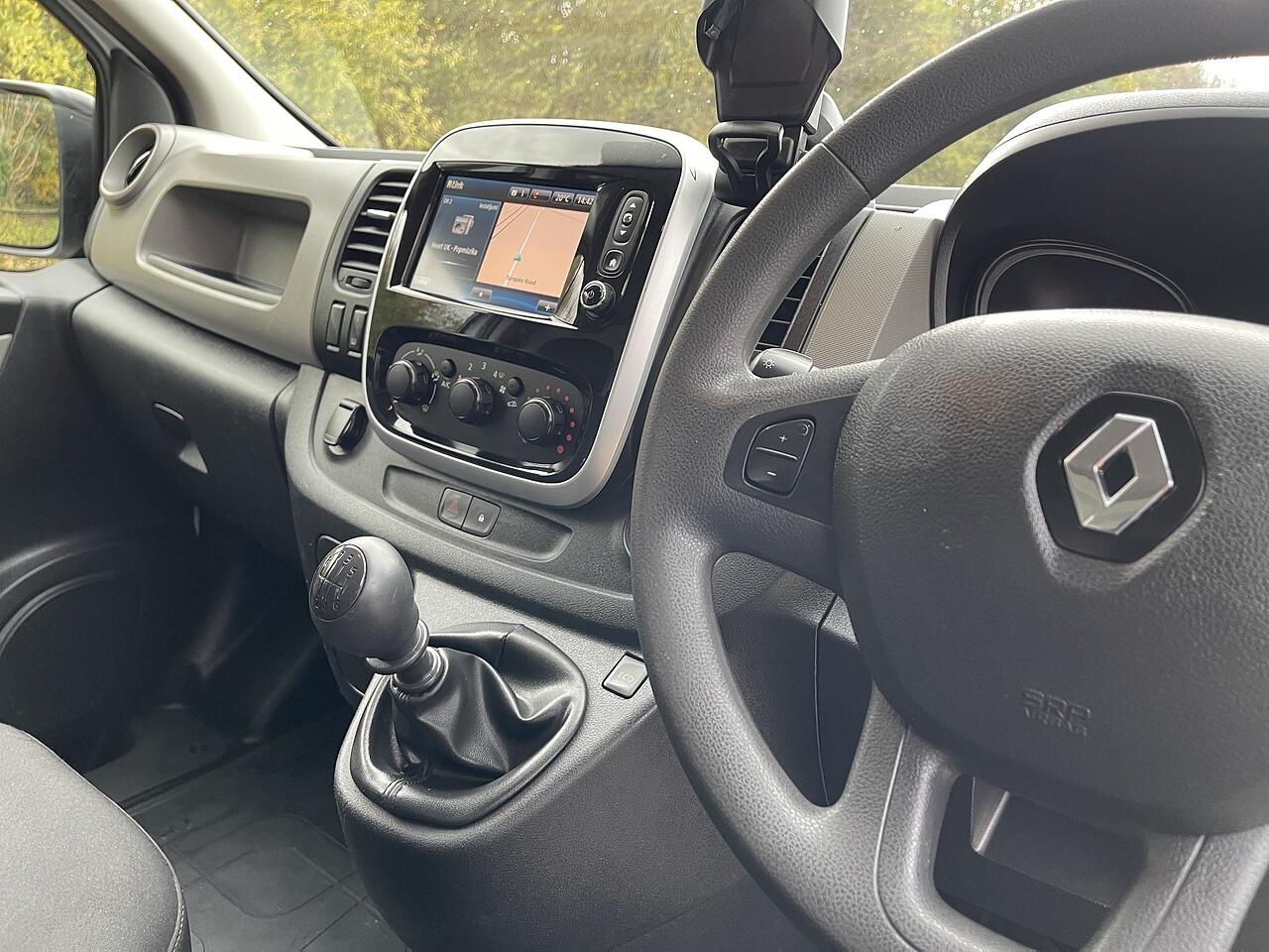 Used Renault Trafic 2017 for sale - 76512885: Photo 16