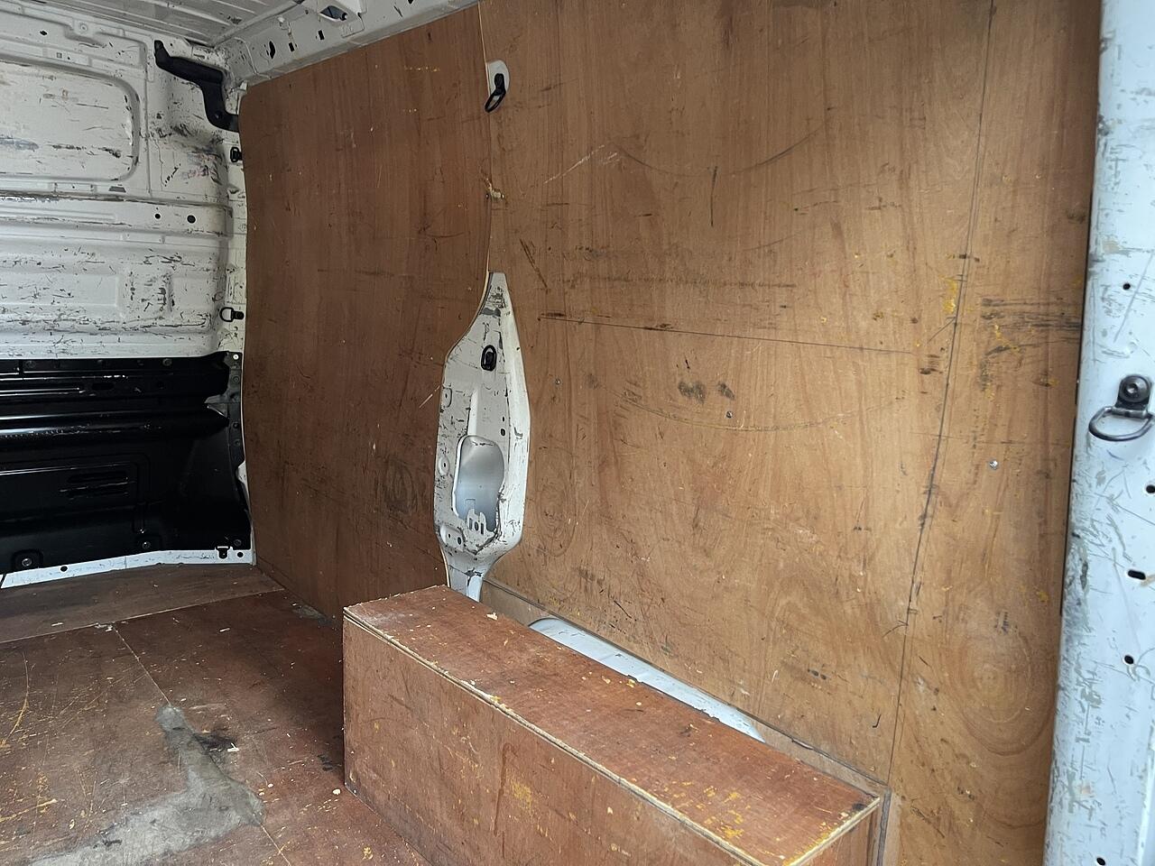 Used Renault Trafic 2017 for sale - 76512885: Photo 26