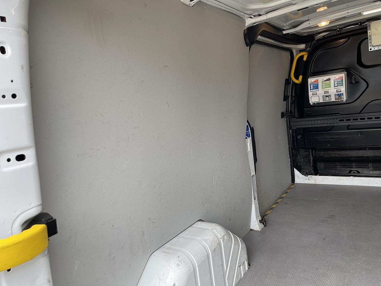 Used Ford Transit Custom 2020 for sale - 75769739: Photo 30