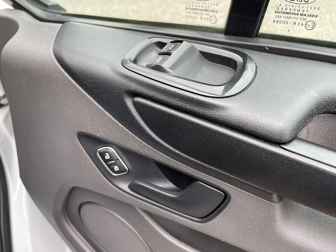 Used Ford Transit Custom 2020 for sale - 75769739: Photo 33